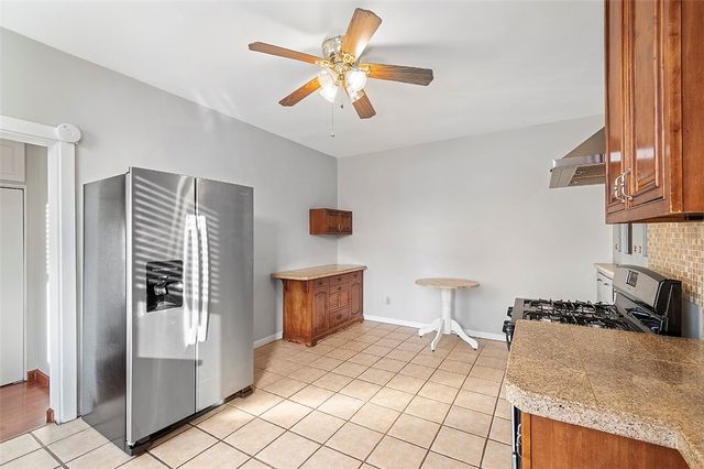 5151 Carnegie St, Lawrenceville, PA 15201