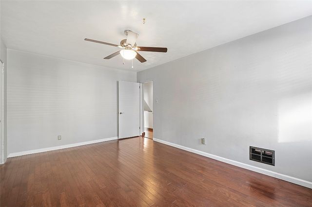 5151 Carnegie St, Lawrenceville, PA 15201