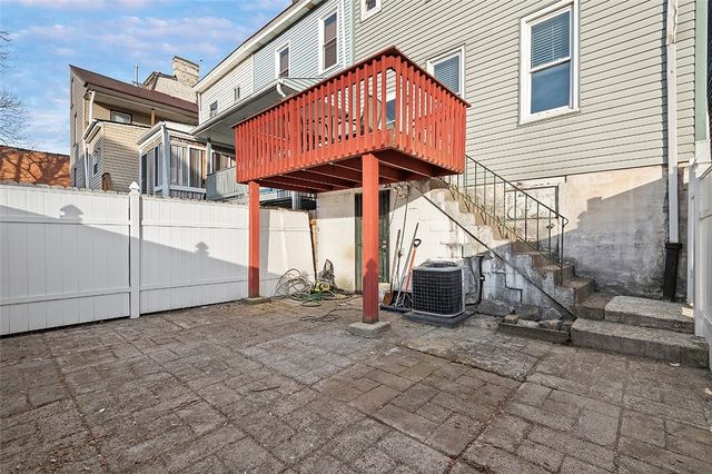 5151 Carnegie St, Lawrenceville, PA 15201