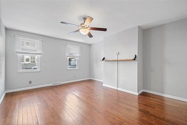 5151 Carnegie St, Lawrenceville, PA 15201