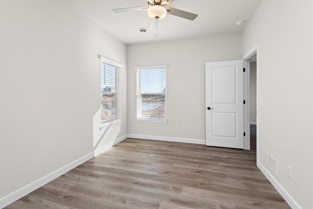 158 Summerfield Drive, Waverly, MN 55390