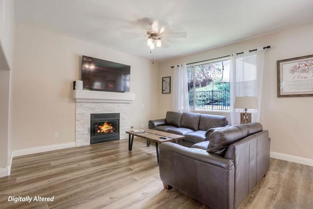 42066 Chestnut Dr, Temecula, CA 92591