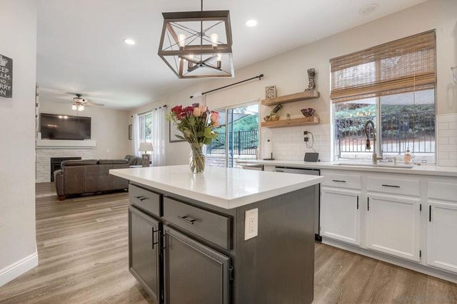 42066 Chestnut Dr, Temecula, CA 92591
