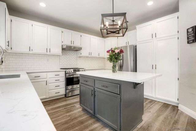 42066 Chestnut Dr, Temecula, CA 92591