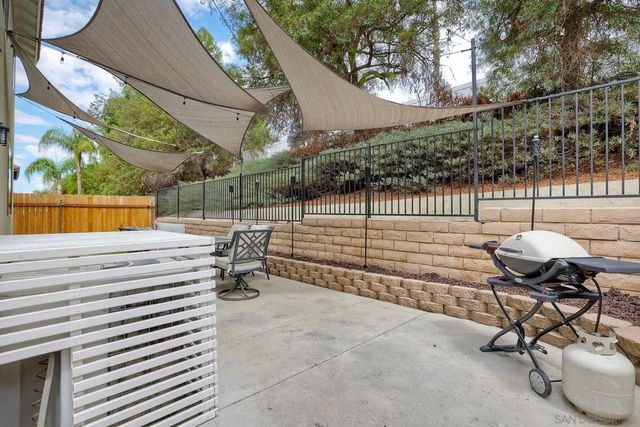 42066 Chestnut Dr, Temecula, CA 92591