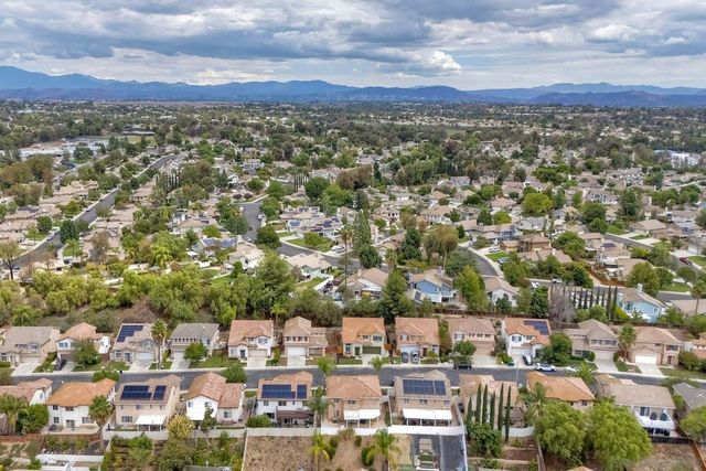 42066 Chestnut Dr, Temecula, CA 92591