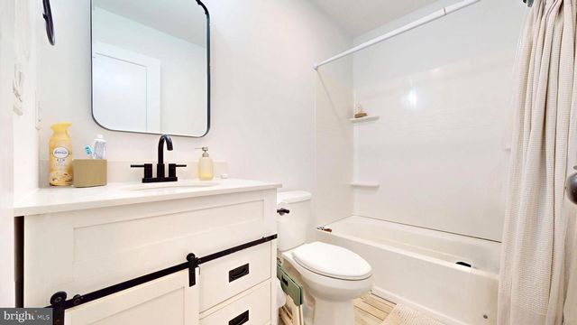 209 NEW YORK AVE, Egg Harbor City, NJ 08215