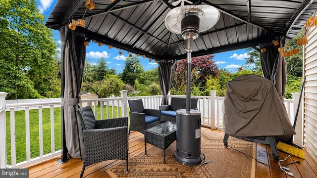 209 NEW YORK AVE, Egg Harbor City, NJ 08215