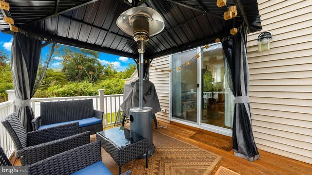 209 NEW YORK AVE, Egg Harbor City, NJ 08215