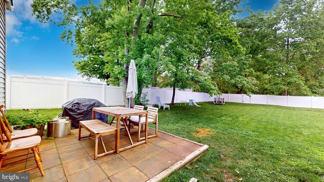 209 NEW YORK AVE, Egg Harbor City, NJ 08215