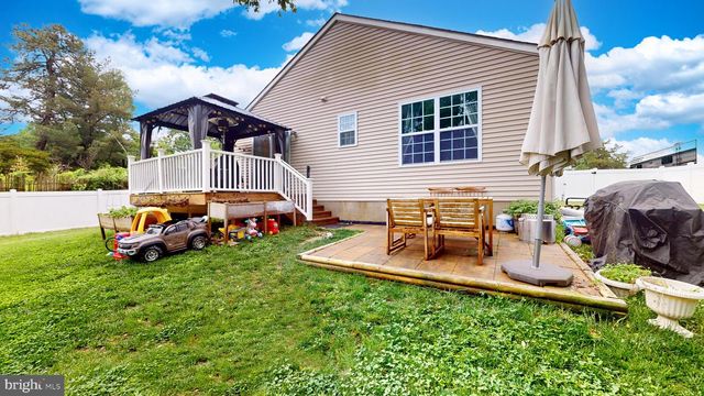 209 NEW YORK AVE, Egg Harbor City, NJ 08215