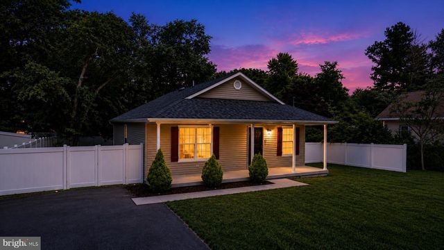 209 NEW YORK AVE, Egg Harbor City, NJ 08215