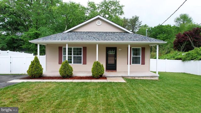 209 NEW YORK AVE, Egg Harbor City, NJ 08215