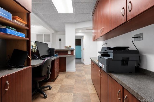 6940 Yellowstone Boulevard 9 & 10, Forest Hills, NY 11375