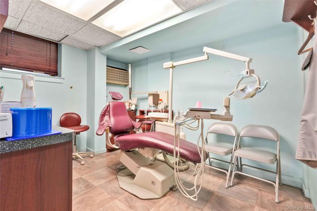 6940 Yellowstone Boulevard 9 & 10, Forest Hills, NY 11375