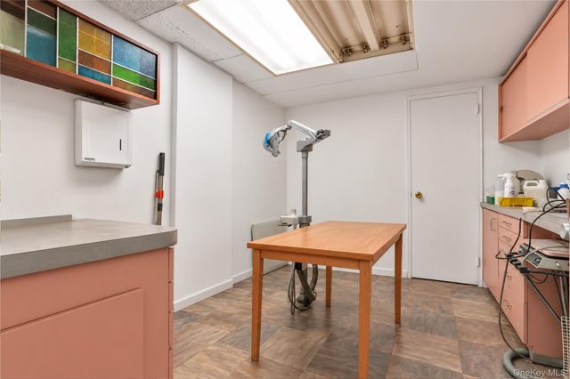 6940 Yellowstone Boulevard 9 & 10, Forest Hills, NY 11375