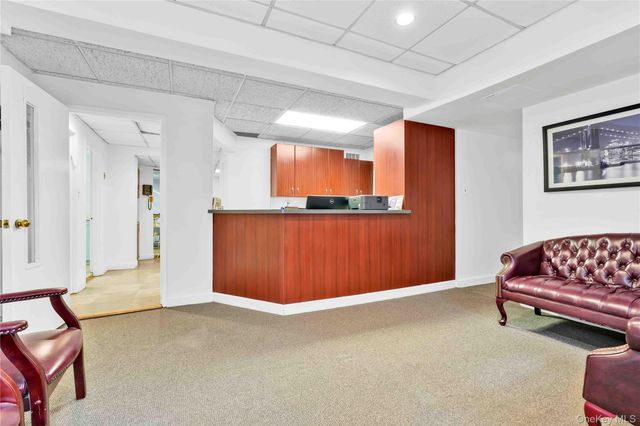6940 Yellowstone Boulevard 9 & 10, Forest Hills, NY 11375