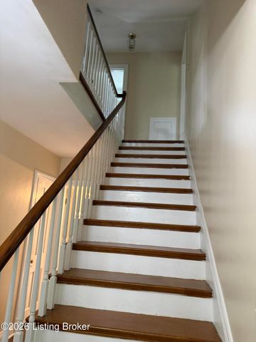 2505 Valletta Rd, Louisville, KY 40205