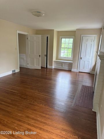 2505 Valletta Rd, Louisville, KY 40205