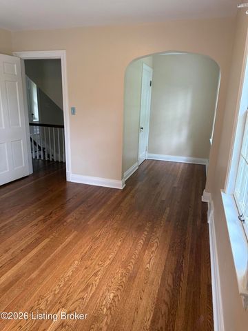 2505 Valletta Rd, Louisville, KY 40205