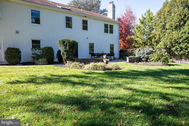 1603 WINCHESTER DR, Blue Bell, PA 19422
