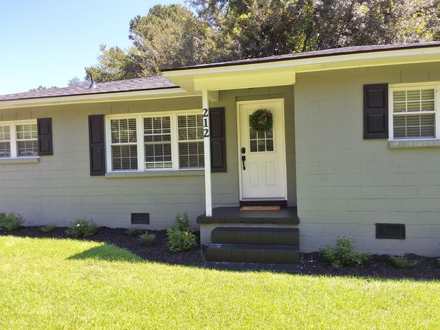 212 Rifle Lane, Moncks Corner, SC 29461