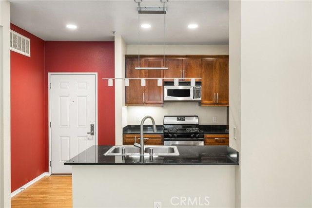 1430 Scholarship, Irvine, CA 92612