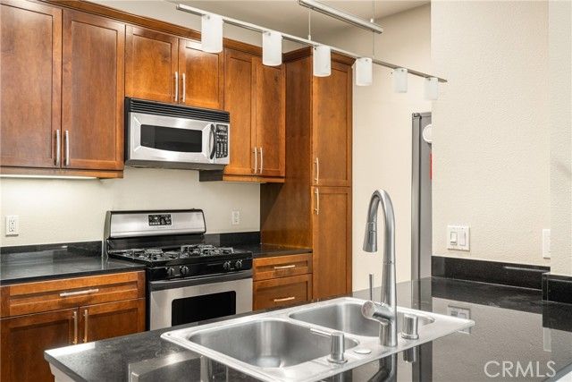 1430 Scholarship, Irvine, CA 92612