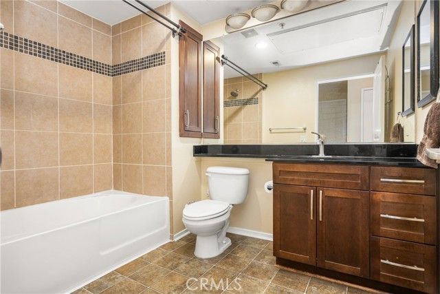 1430 Scholarship, Irvine, CA 92612