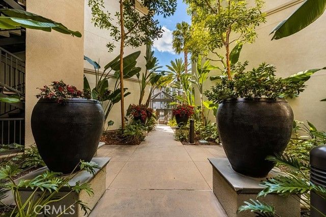 1430 Scholarship, Irvine, CA 92612