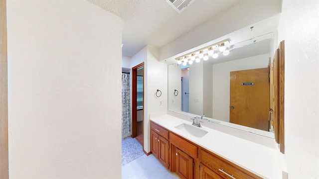 704 SW 113th Street, Oklahoma City, OK 73170