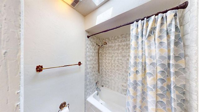704 SW 113th Street, Oklahoma City, OK 73170