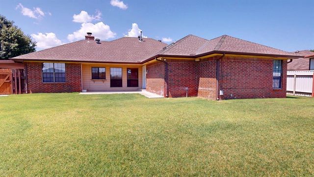 704 SW 113th Street, Oklahoma City, OK 73170