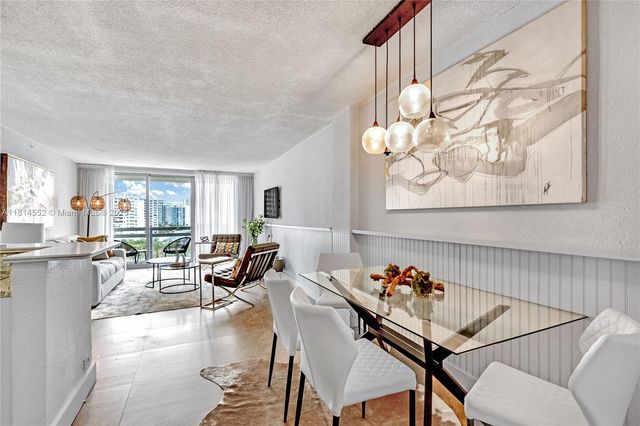 1500 Bay Road 830S, Miami Beach, FL 33139