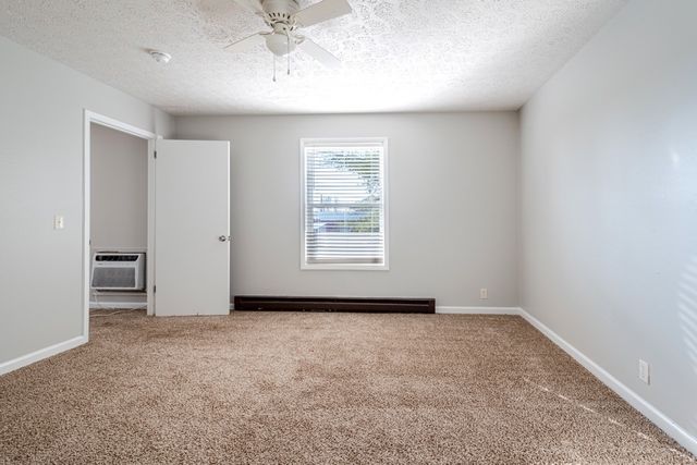 1059 Woods Ferry Rd Apt 12, Gallatin, TN 37066