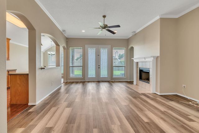 9112 Tyne Trail, Fort Worth, TX 76118