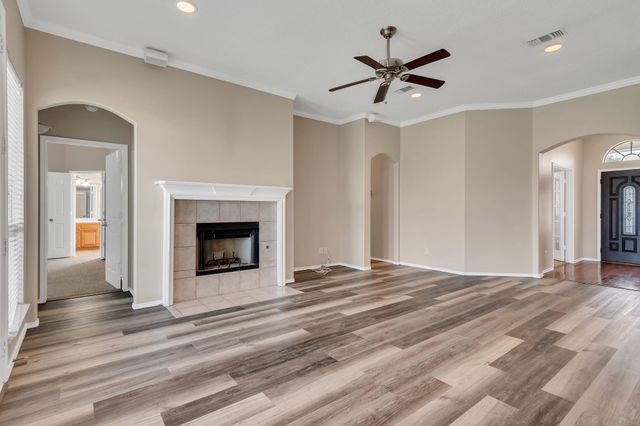 9112 Tyne Trail, Fort Worth, TX 76118