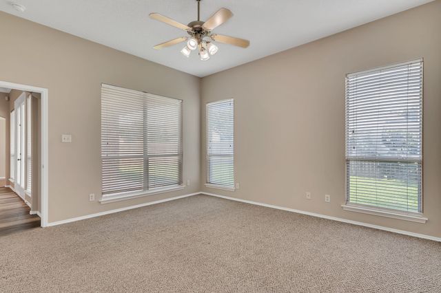9112 Tyne Trail, Fort Worth, TX 76118