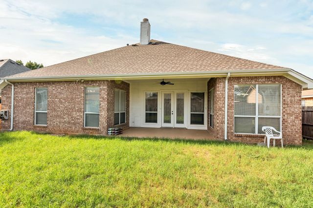9112 Tyne Trail, Fort Worth, TX 76118