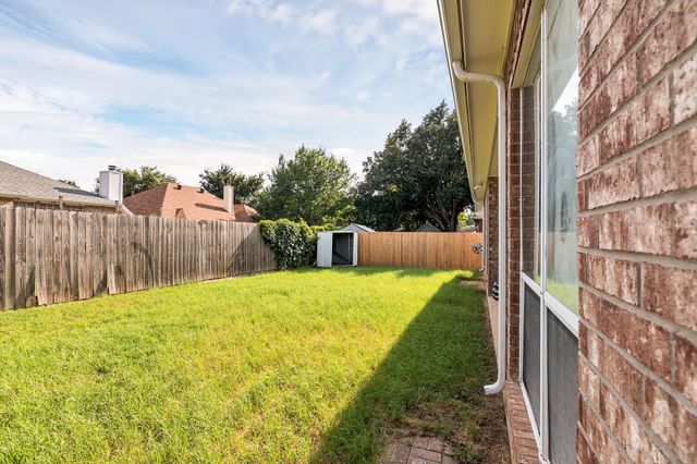 9112 Tyne Trail, Fort Worth, TX 76118