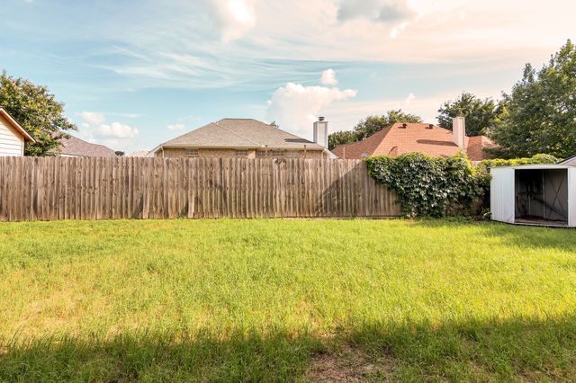 9112 Tyne Trail, Fort Worth, TX 76118