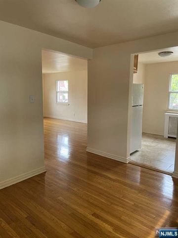 29 W Passaic Street, Maywood, NJ 07607