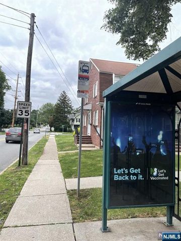 29 W Passaic Street, Maywood, NJ 07607