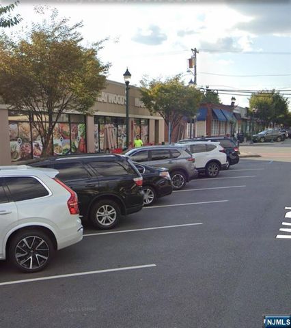 29 W Passaic Street, Maywood, NJ 07607