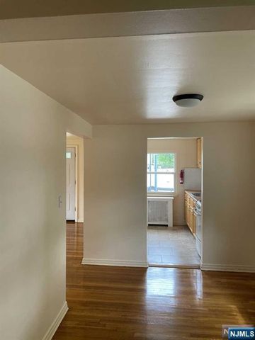 29 W Passaic Street, Maywood, NJ 07607