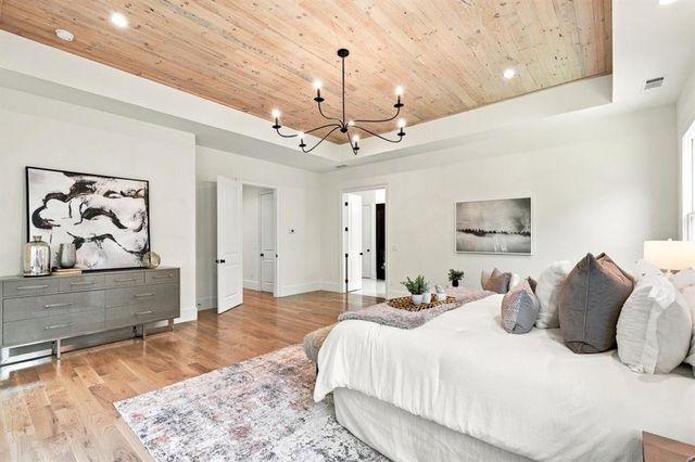 350 Lum Crowe Road, Roswell, GA 30075