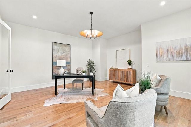 350 Lum Crowe Road, Roswell, GA 30075