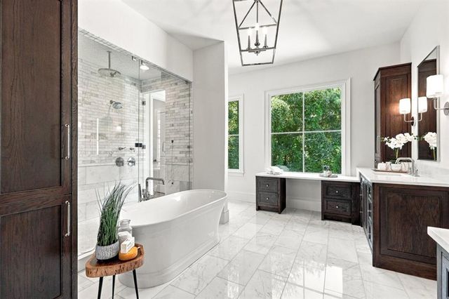 350 Lum Crowe Road, Roswell, GA 30075