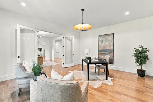 350 Lum Crowe Road, Roswell, GA 30075