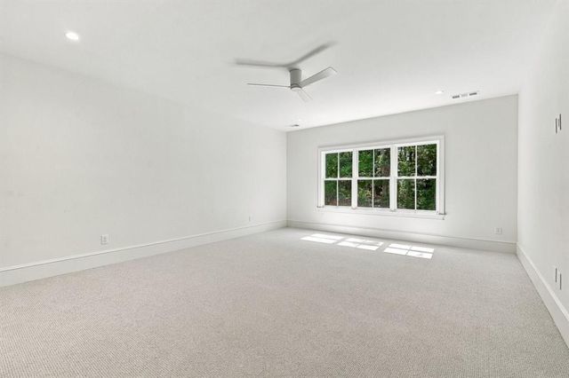 350 Lum Crowe Road, Roswell, GA 30075